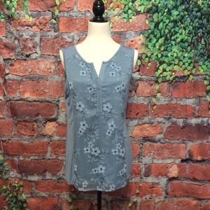 Ladies sleeveless netting shirt